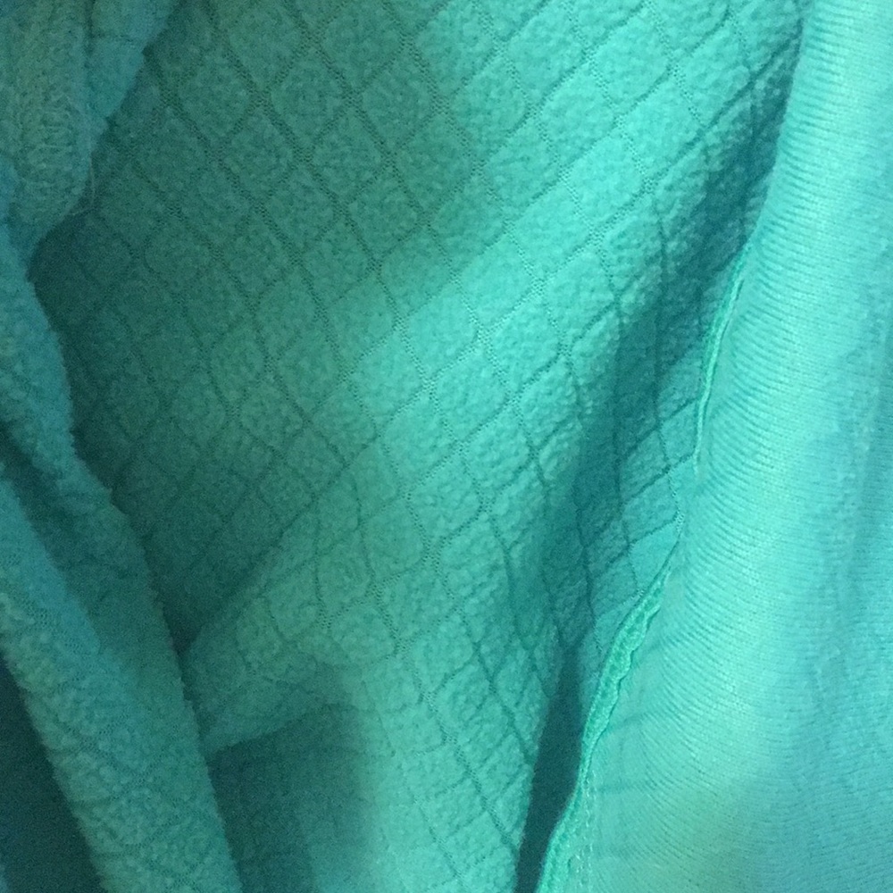Adidas Womens fleece lined running shirt - Picture 5 of 6